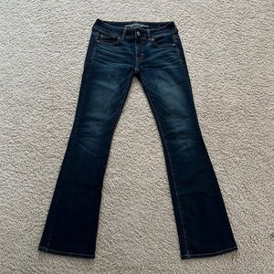 Dark wash flare jeans in excellent condition! Size 2 regular length